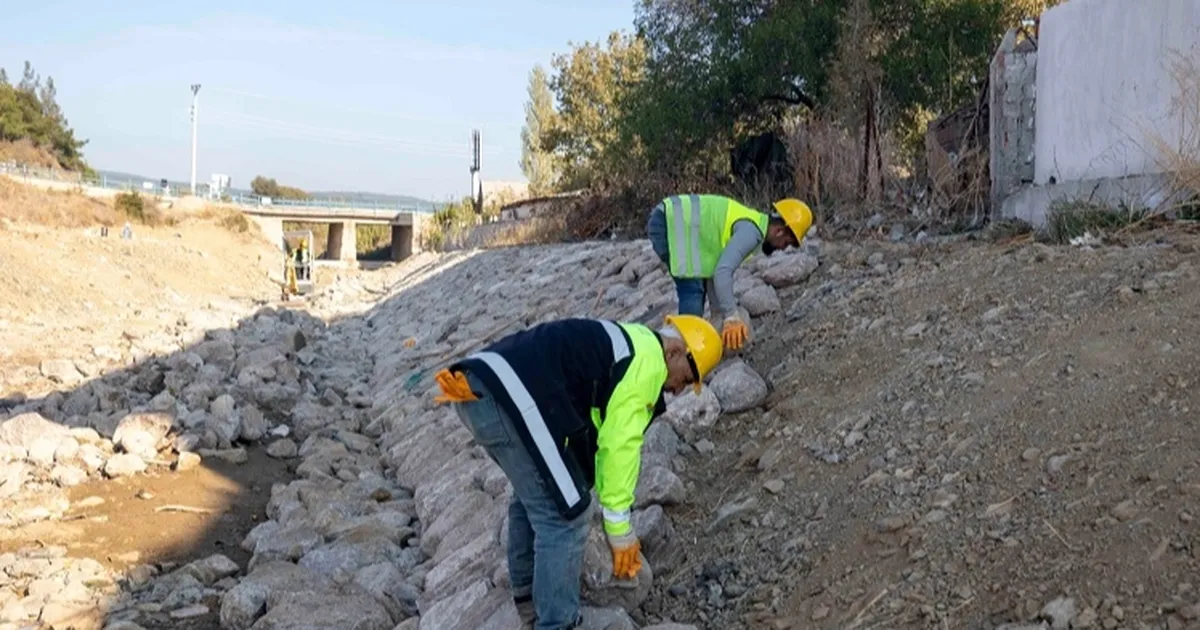 İzmir Yarımada dereleri ıslah ediliyor